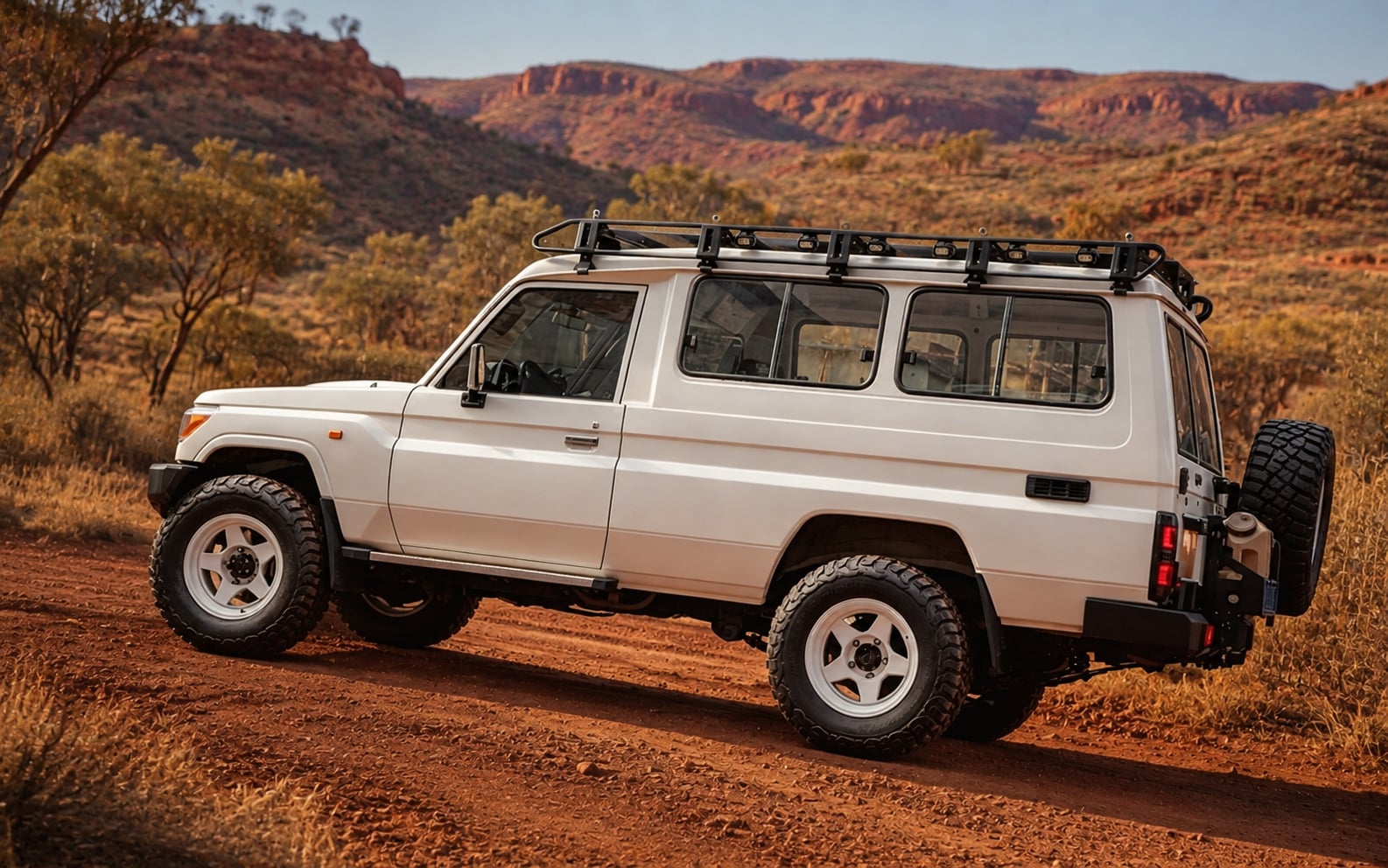 LC78 Roof Rack - Image 1